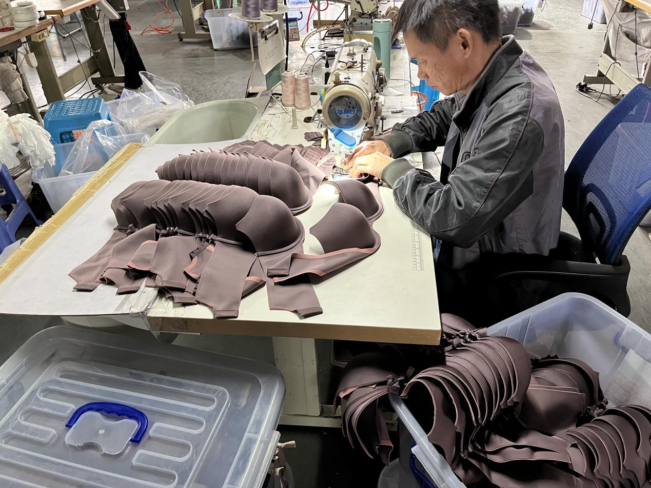 custom bra manufactuter